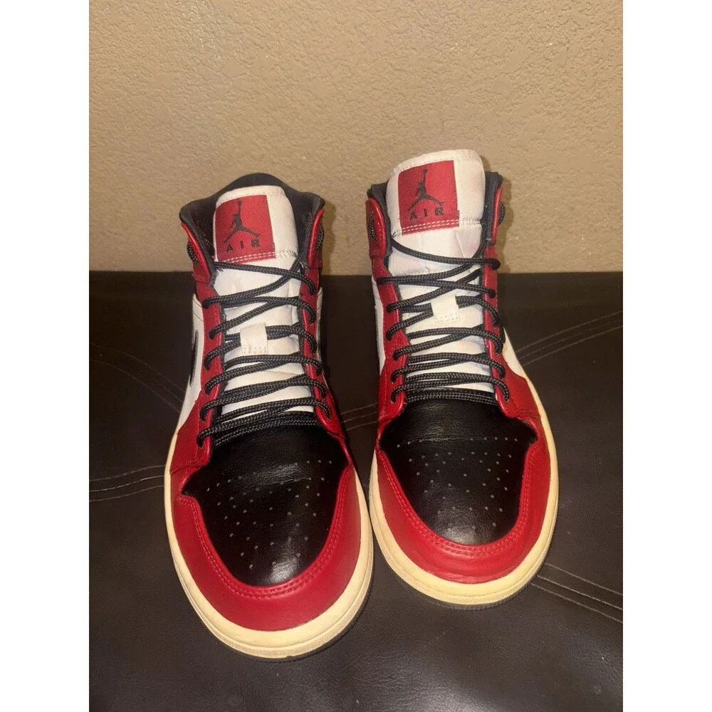 Nike Air Jordan Mid “Chicago Black Toe” Black/Red/White Men’s Size 9 No Box
